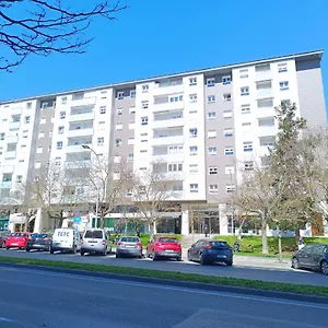 Avda Pamplona Hospitales Universidad Apartamento